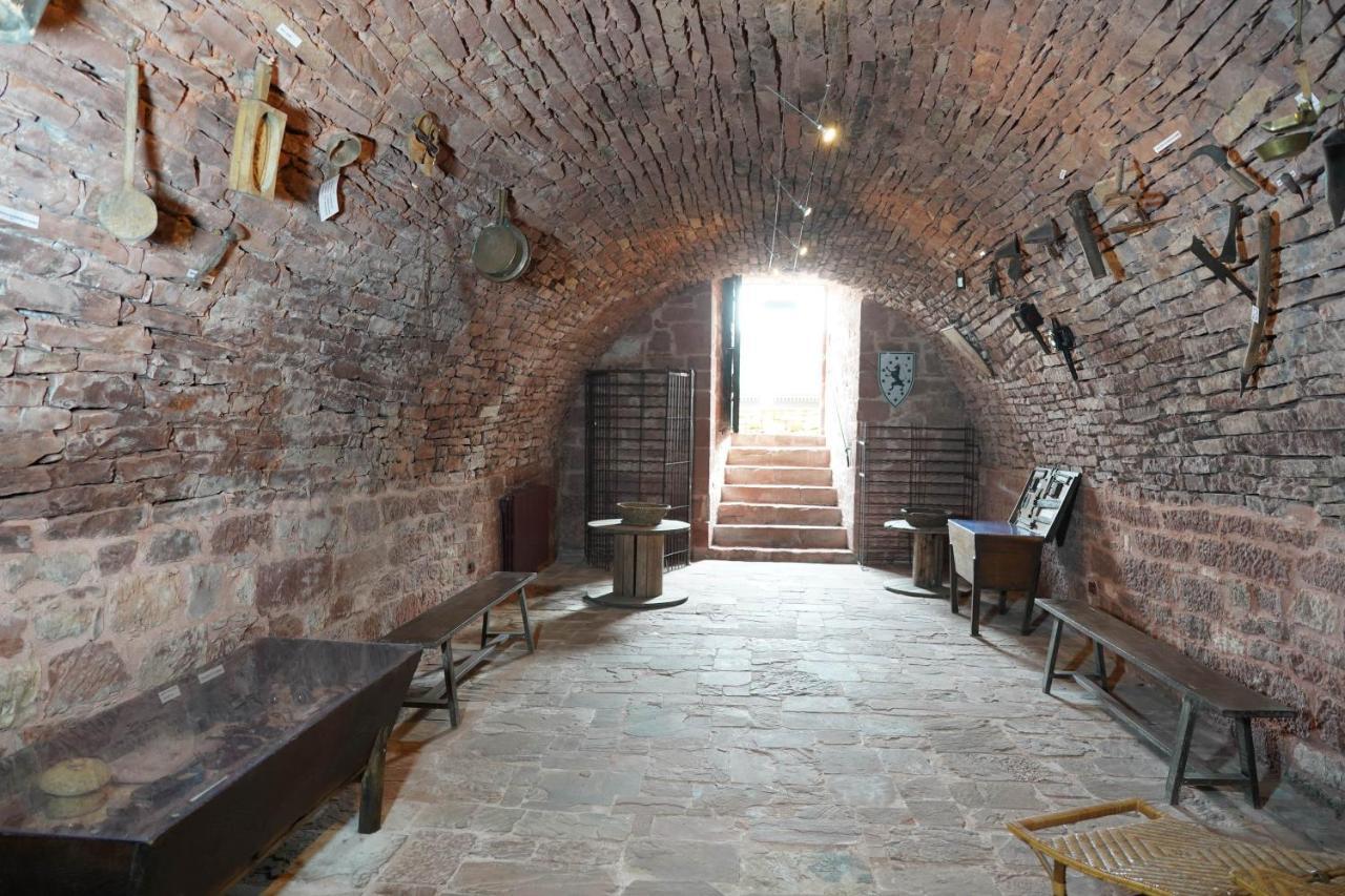 Chateau De Vassinhac Chambres D'Hotes Collonges La Rouge Buitenkant foto