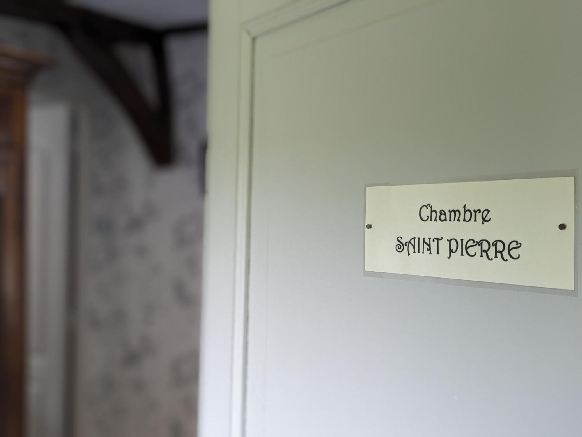 Chateau De Vassinhac Chambres D'Hotes Collonges La Rouge Kamer foto